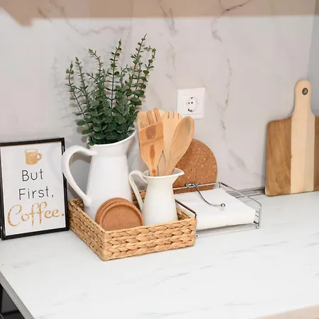 Happy House-steps From Nea Chora アパート *