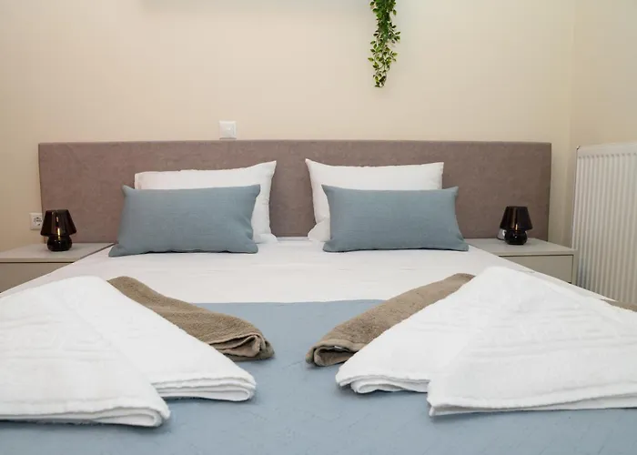 Happy House-steps From Nea Chora